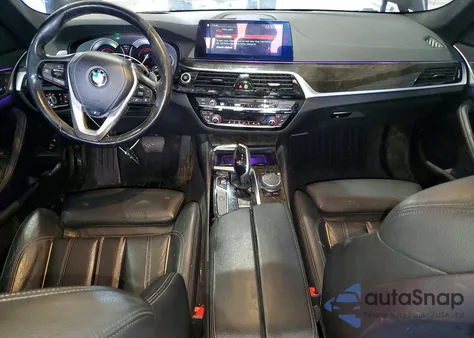 2018 BMW 530Xe z USA, uszkodzony, nr VIN WBAJB1C55JB084752